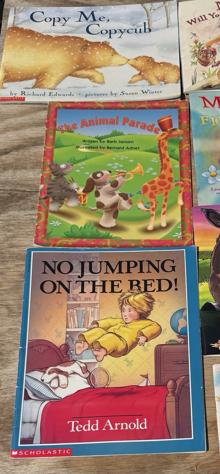 Lot of 18 Early Readers Kids Childrens’s Books Paperbacks No Doubles
