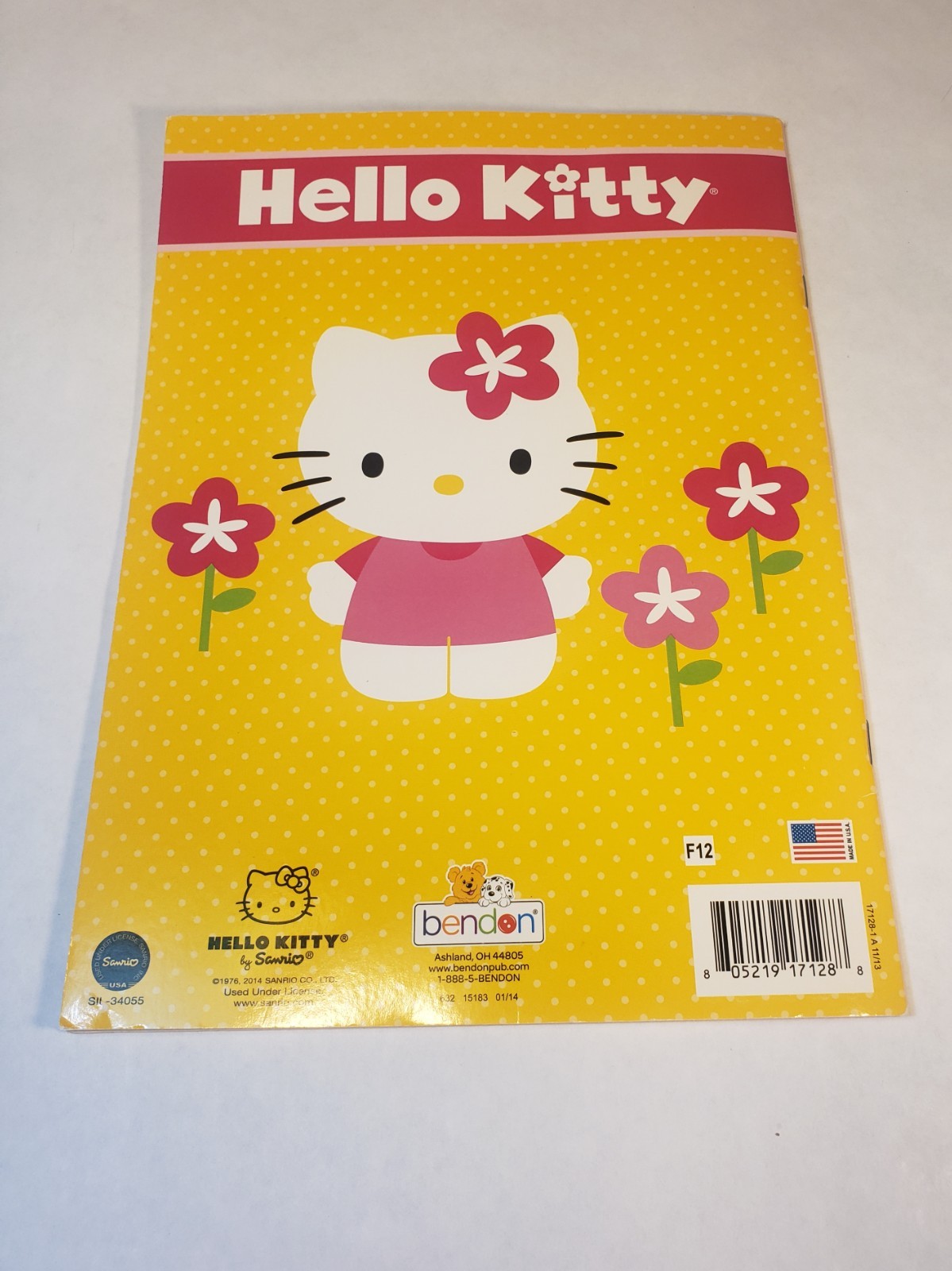 UNUSED! Hello Kitty Coloring Activity Book & Stickers by Sanrio Bendon Publisher