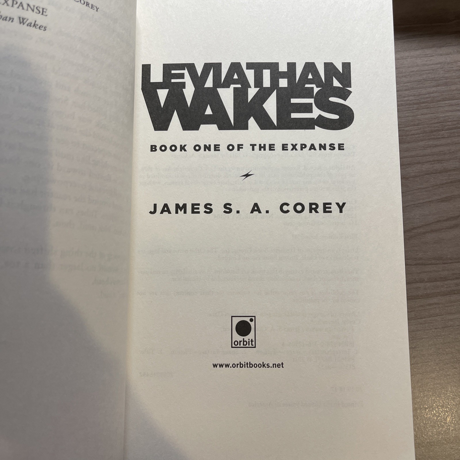 The Expanse Boxed Set: Leviathan Wakes, Caliban&rsquo;s War and Abaddon&rsquo;s Gate