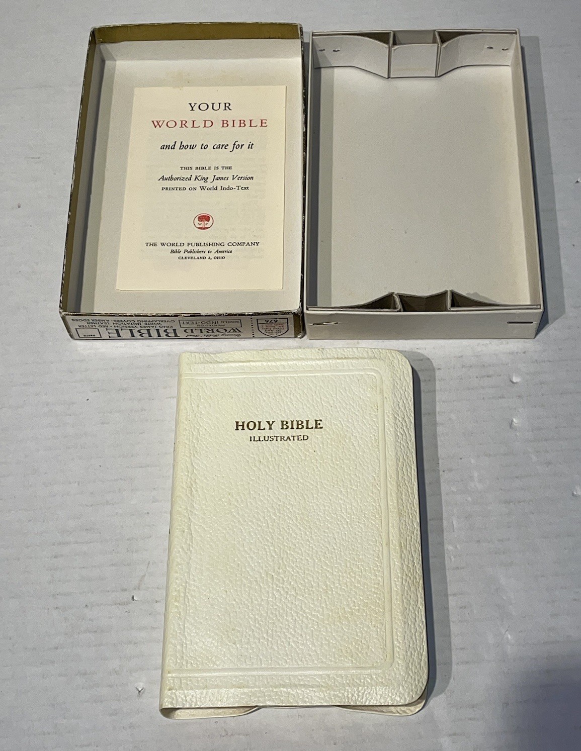 NEW Vtg World Bible 1960s in Original Box KJV White Original Tongues Red Letter