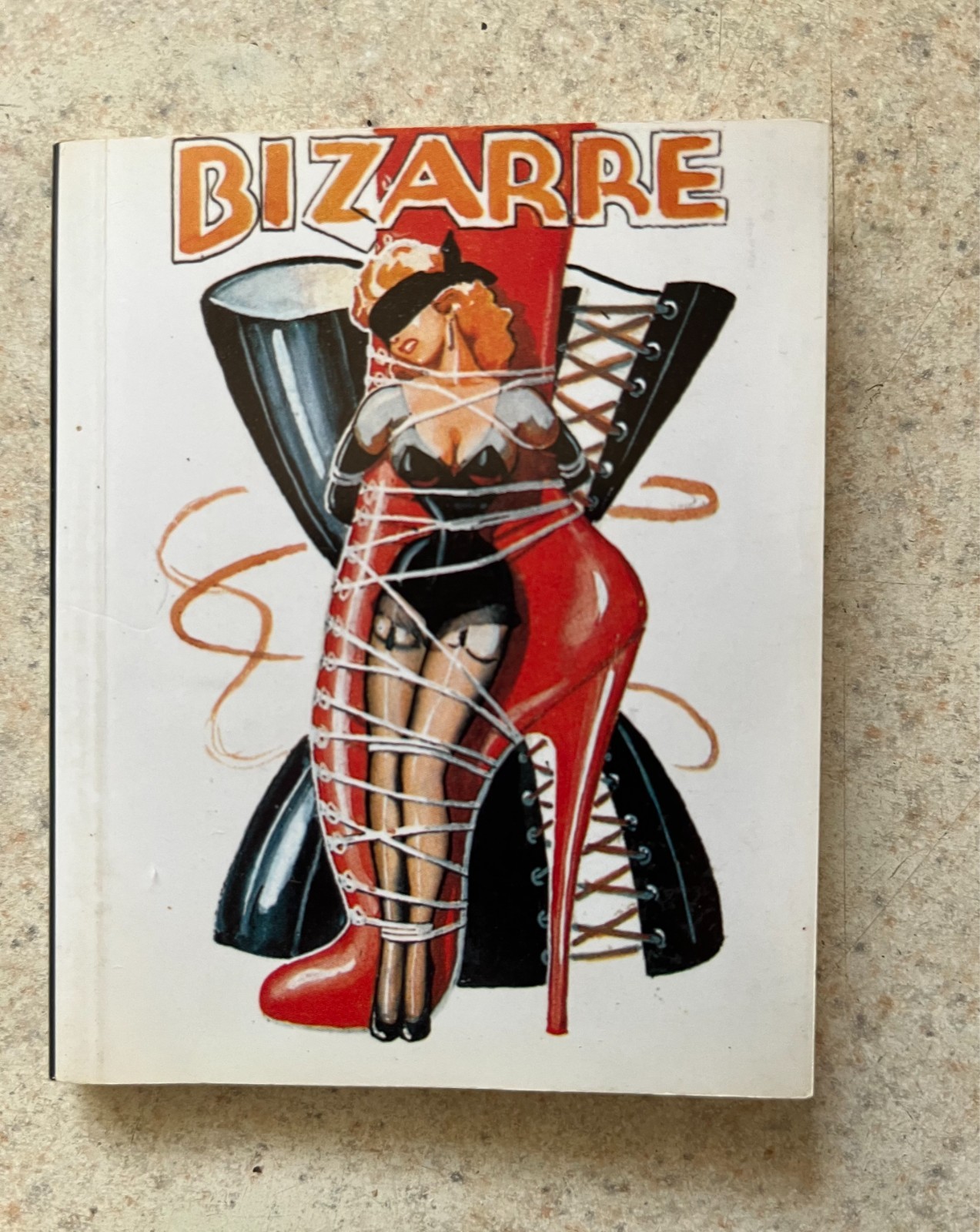 John Willie&rsquo;s Bizarre [Amuse-gueule]. Taschen Mini-Book. 1996.