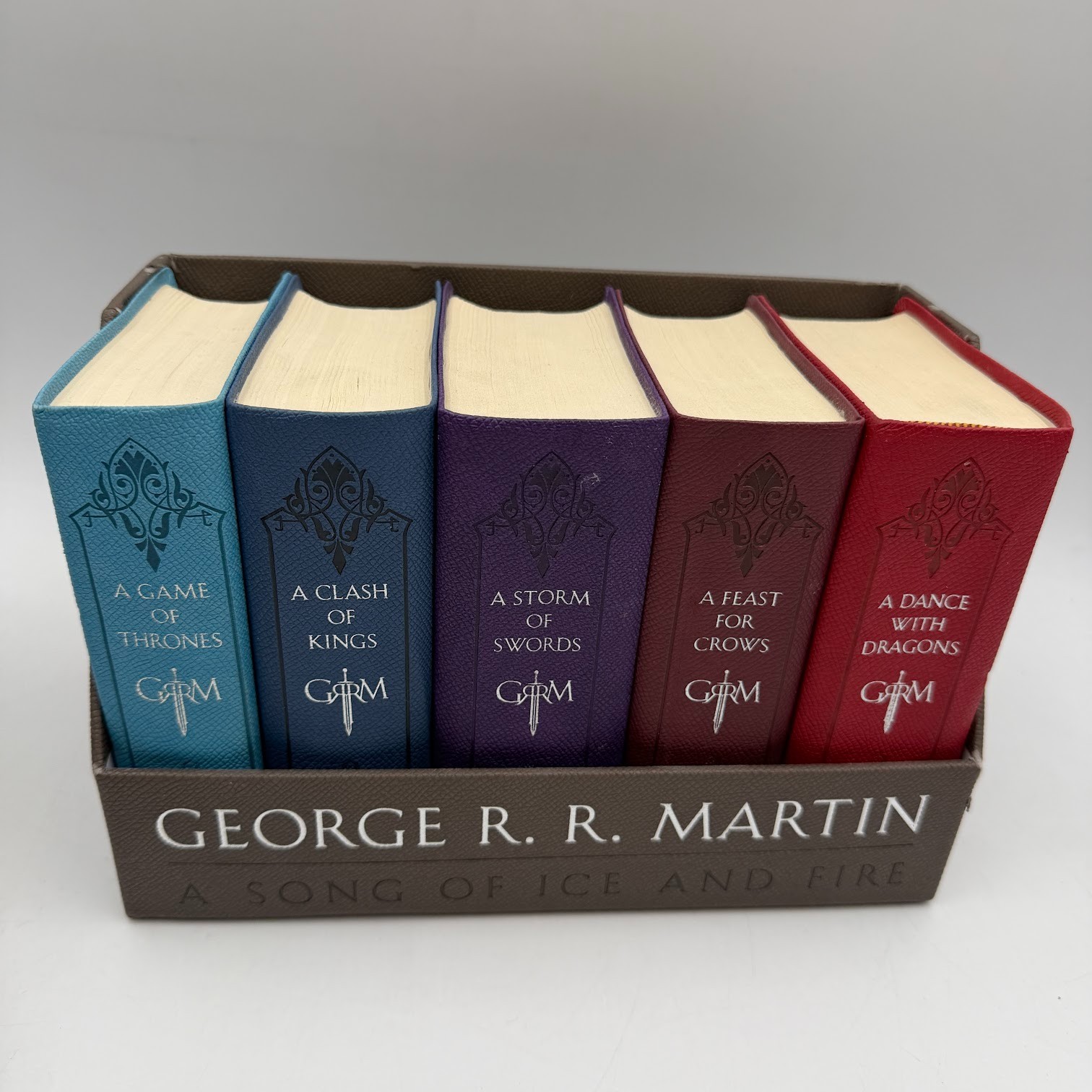 George R. R. Martin&rsquo;s a Game of Thrones Leather-Cloth Vol. 1-5 Set With Slipcase