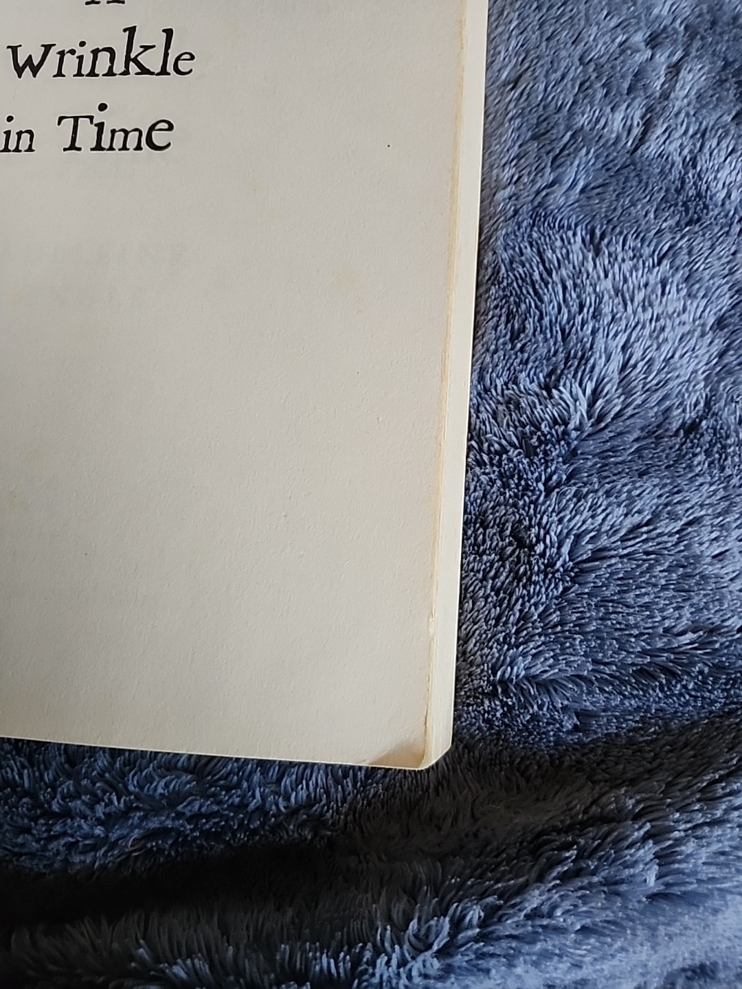 A Wrinkle in Time Quintet Ser.: A Wrinkle in Time by Madeleine L&rsquo;Engle (2007,…
