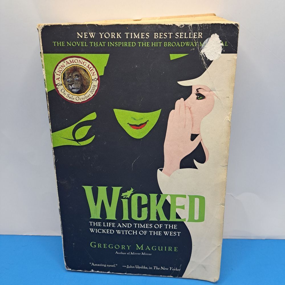 Wicked Gregory Maguire Novel Broadway Musical Inspiration Book Fiction Fantasy