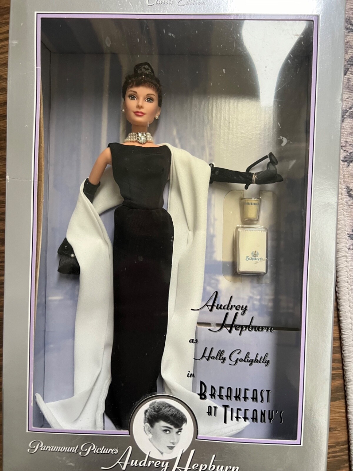 Fifth Avenue, 5 A. M. : Audrey Hepburn, Breakfast at Tiffany&rsquo;s, and the Dawn of
