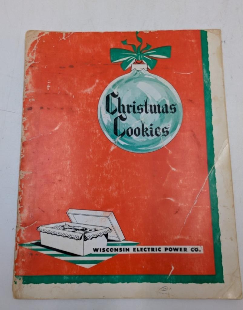 1954 WE Energies Cookie Book Wisconsin Electric Christmas Cooky Recipe Book A