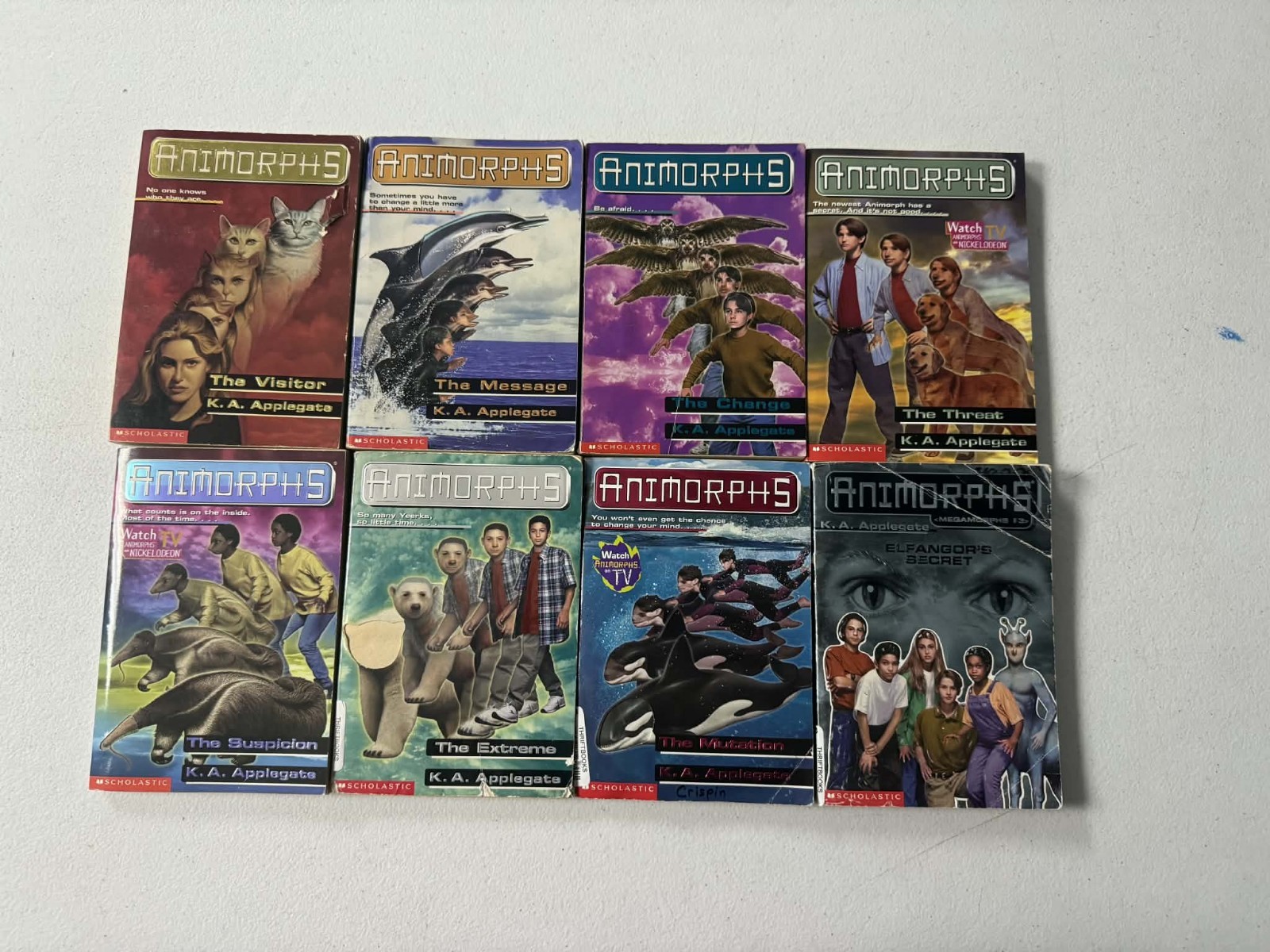 Animorphs Paperback Book Lot – K. A. Applegate – 8 Books – Ages 9-12 Sci-Fi