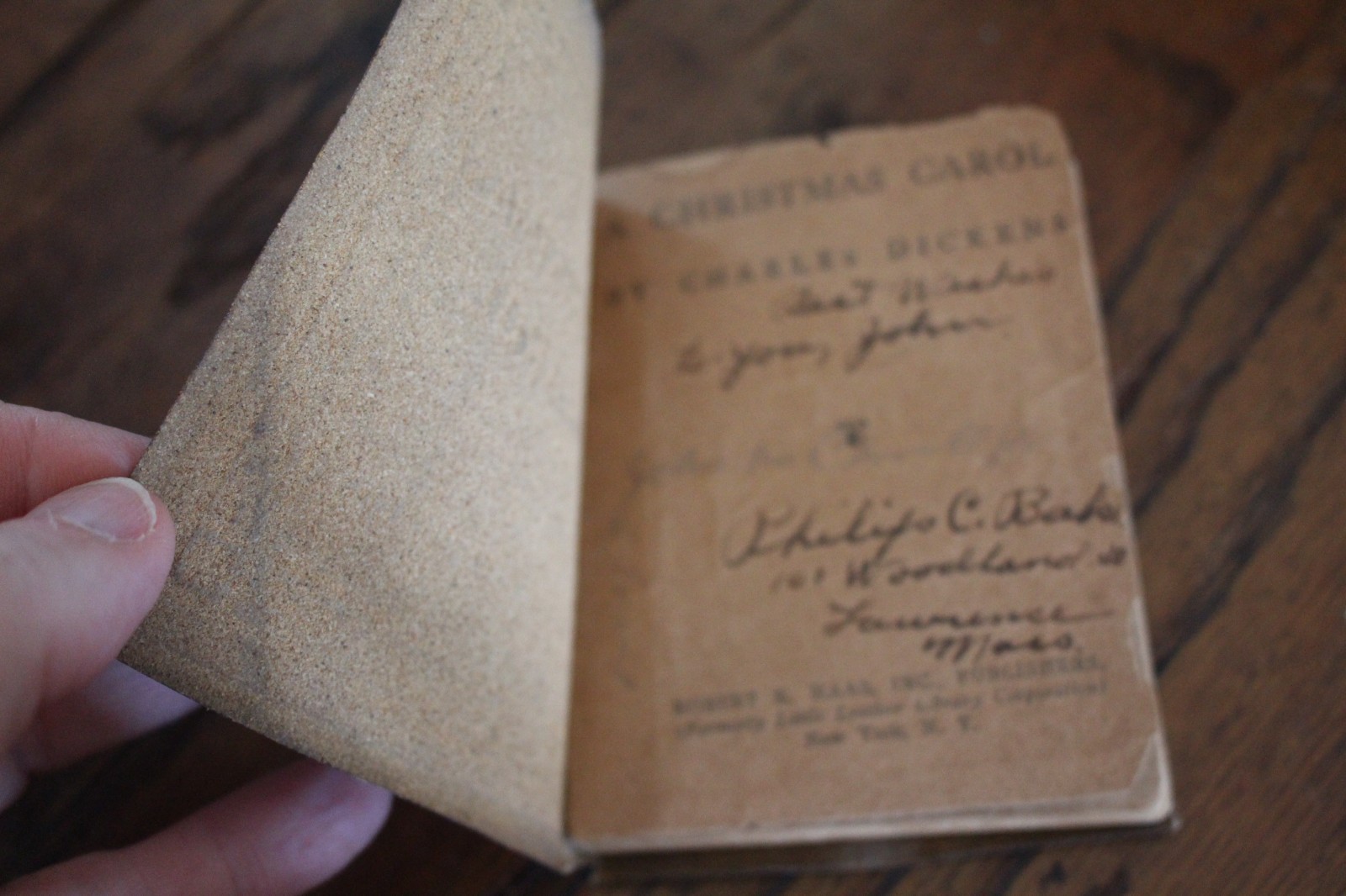 Little Leather Library – A CHRISTMAS CAROL Charles Dickens Antique Book 1920&rsquo;s