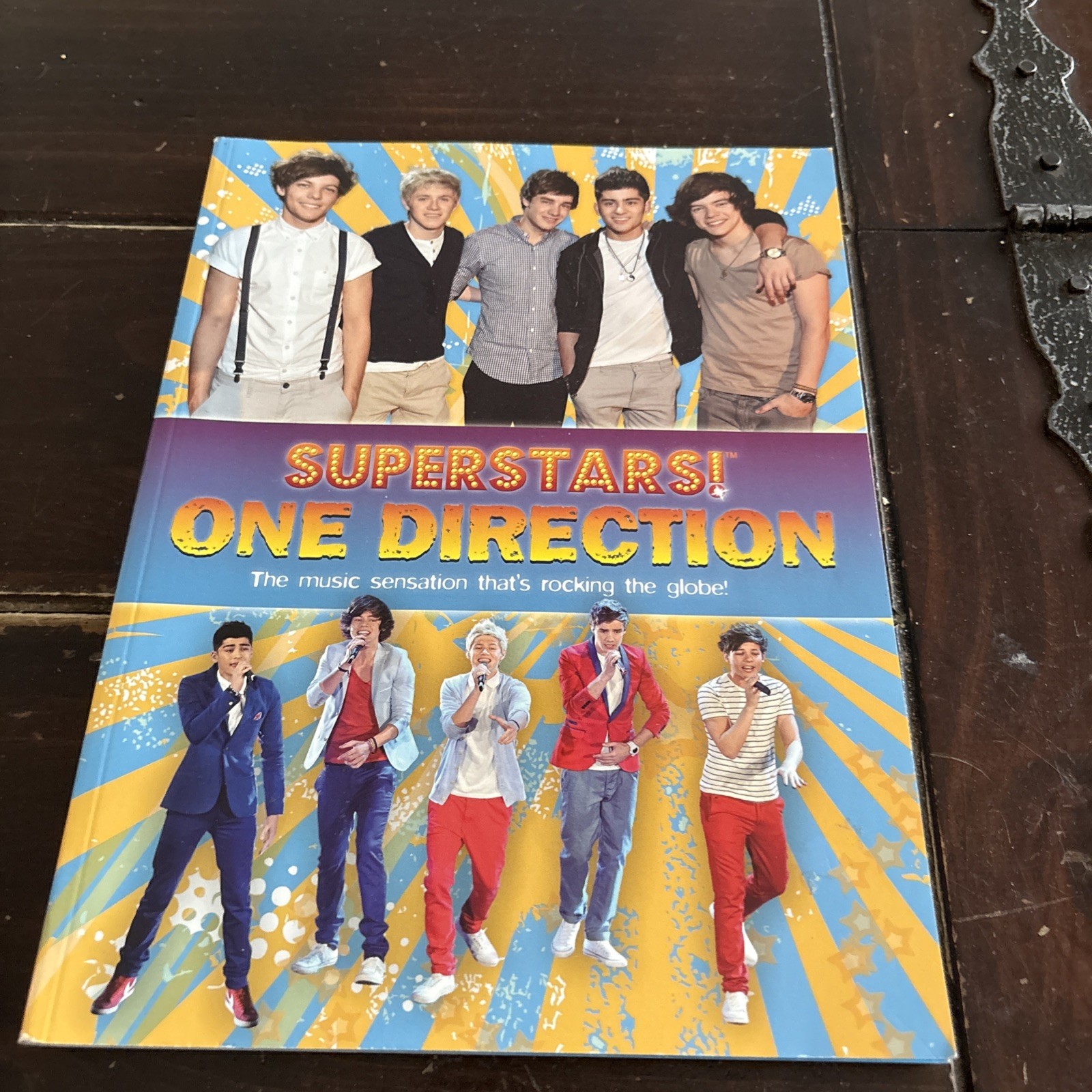 Superstars! One Direction by Superstars! (2012, Trade Paperback)