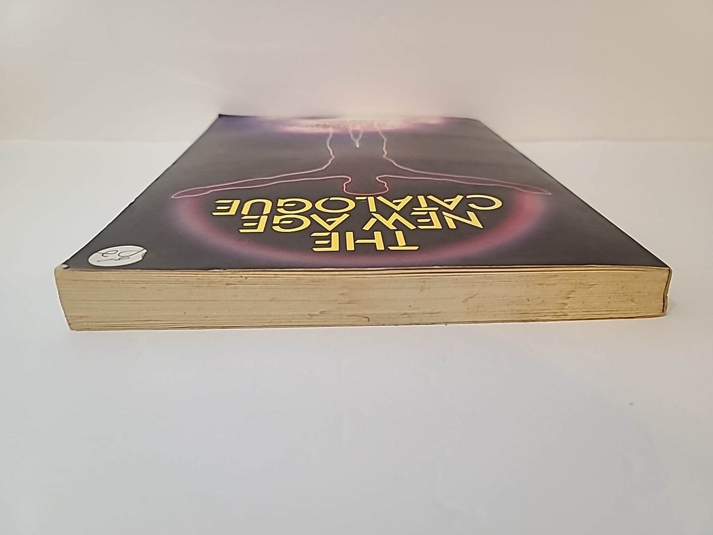 « THE NEW AGE CATALOGUE » (244 PAGES – 1988)