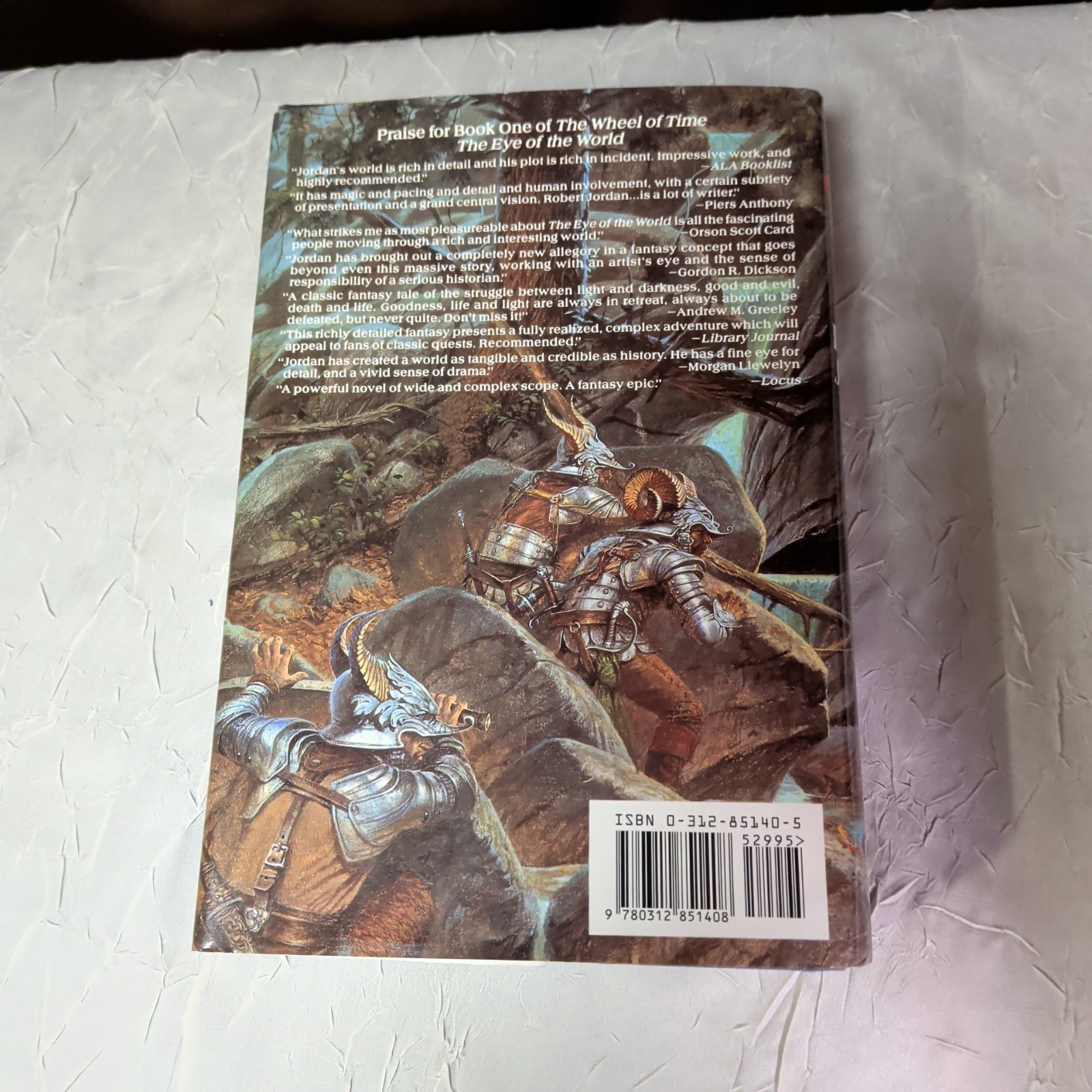 Great Hunt : Book Two of &lsquo;The Wheel of Time&rsquo; by Robert Jordan (1990 Hardcover)