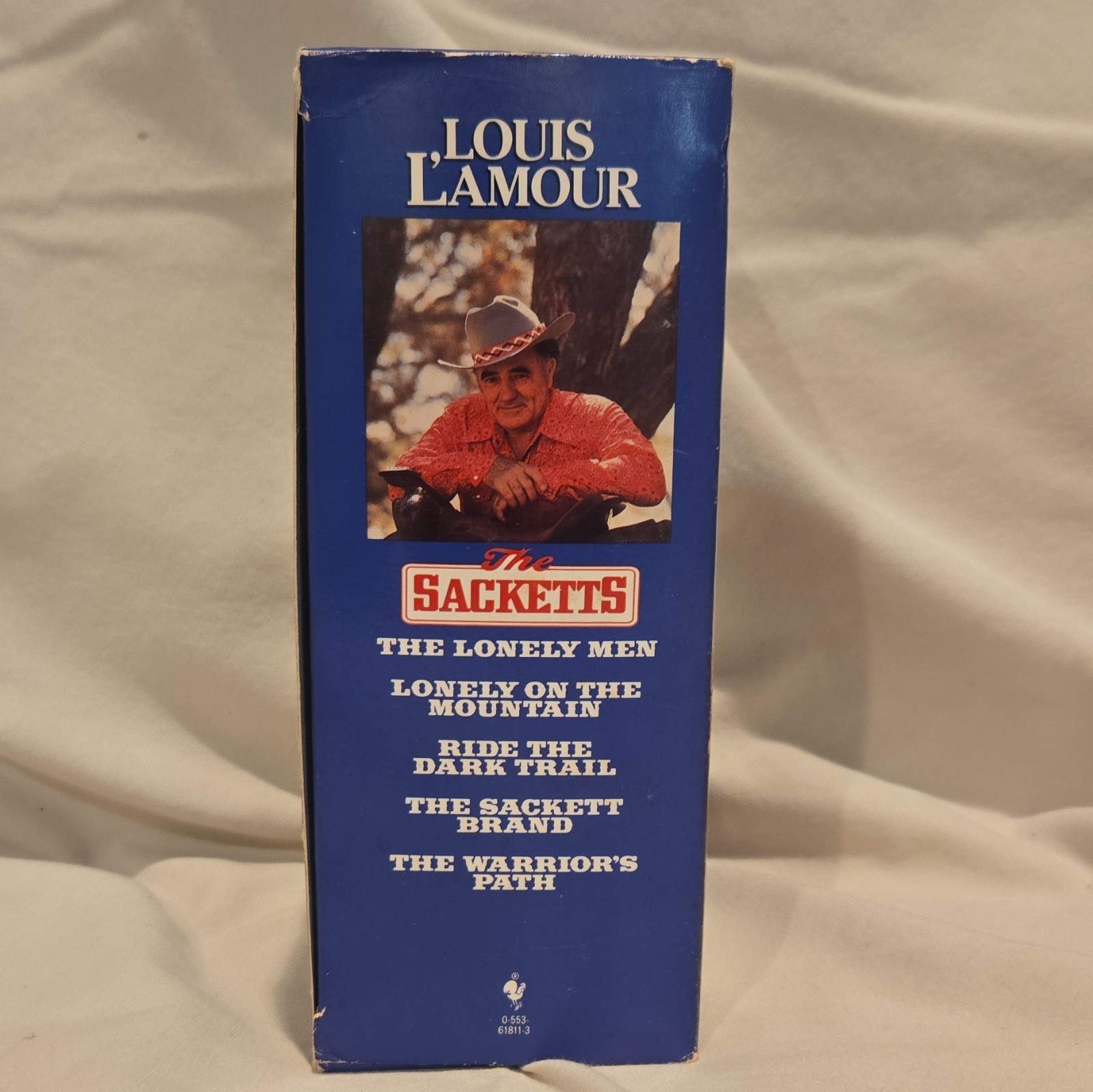 Louis L&rsquo;Amour The Sacketts Box Set Lot of 5 Western Fiction Paperbacks Bantam