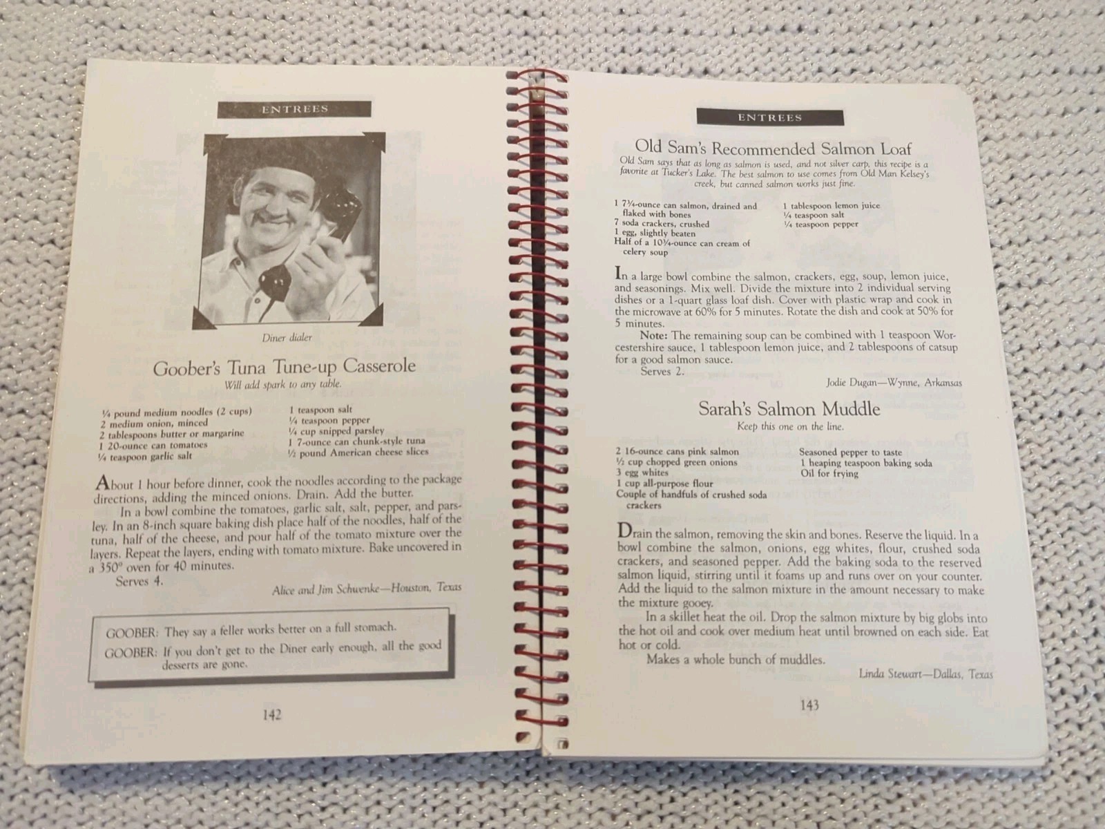 Aunt Bee&rsquo;s Mayberry Cookbook – Spiral-bound By Ken Beck and Jim Clark
