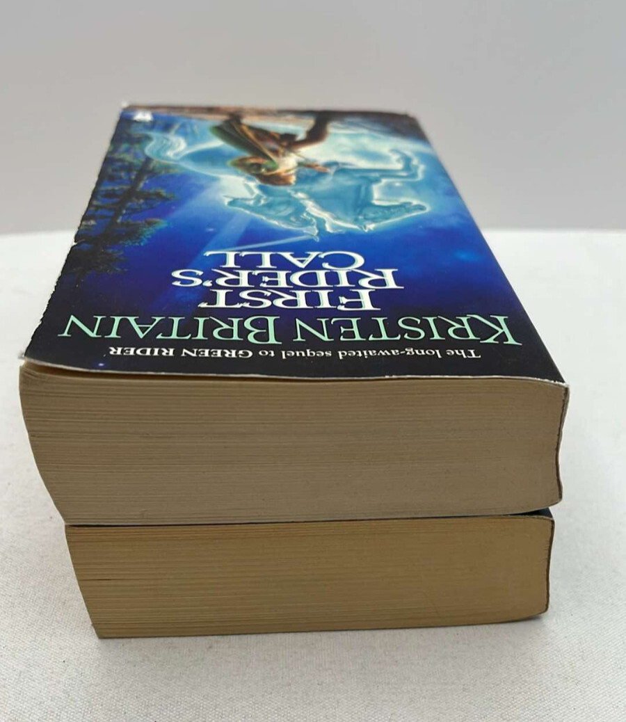 Kristen Britain Fantasy Green Rider and First Rider&rsquo;s Call Book Lot 2 PB Books