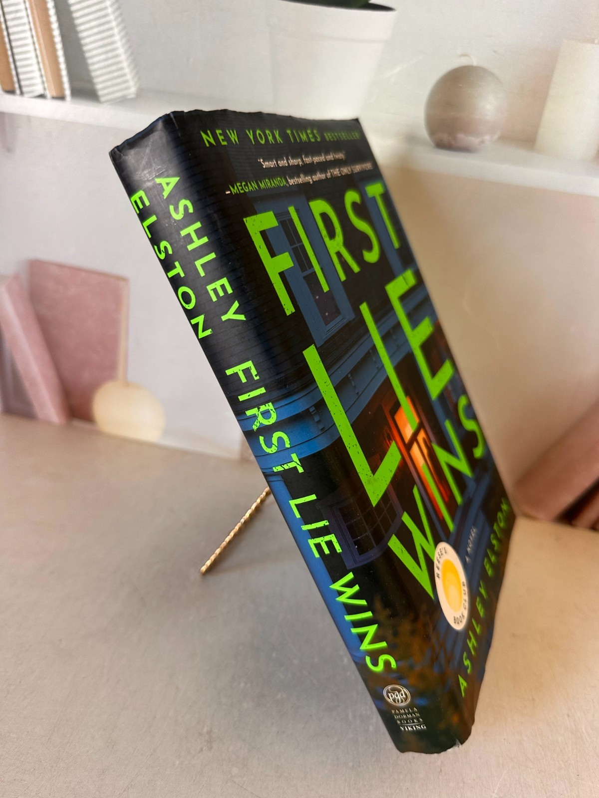 First Lie Wins: Reese&rsquo;s Book Club : A Novel by Ashley Elston (2024, Hardcover)