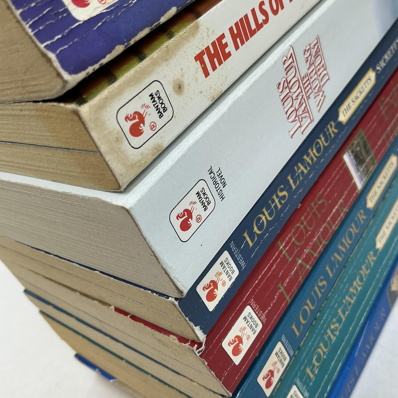 Vintage Louis L&rsquo;Amour Lot Of 10 Paperback Books Bantam Assorted Western USA