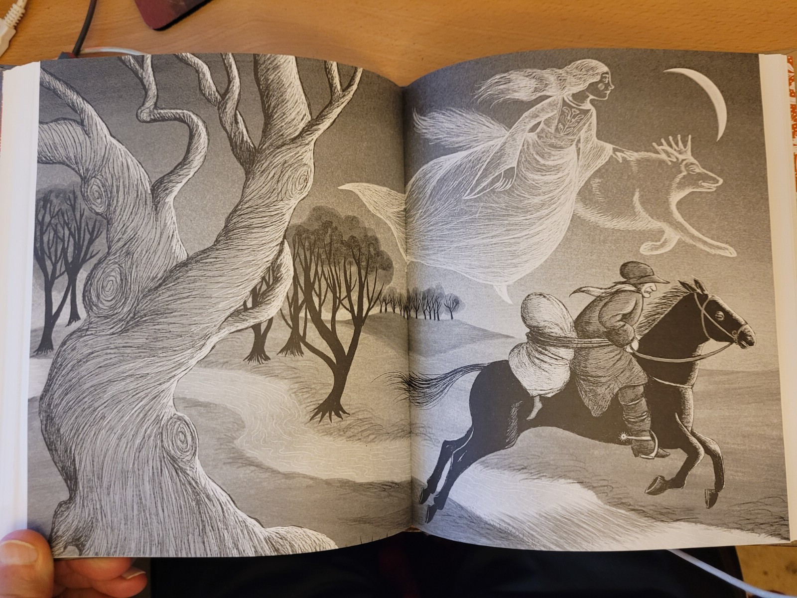 Kate DiCamillo. Кейт ДиКамилло: Пророчество о Беатрисе: Повесть. 2021 HC Russian