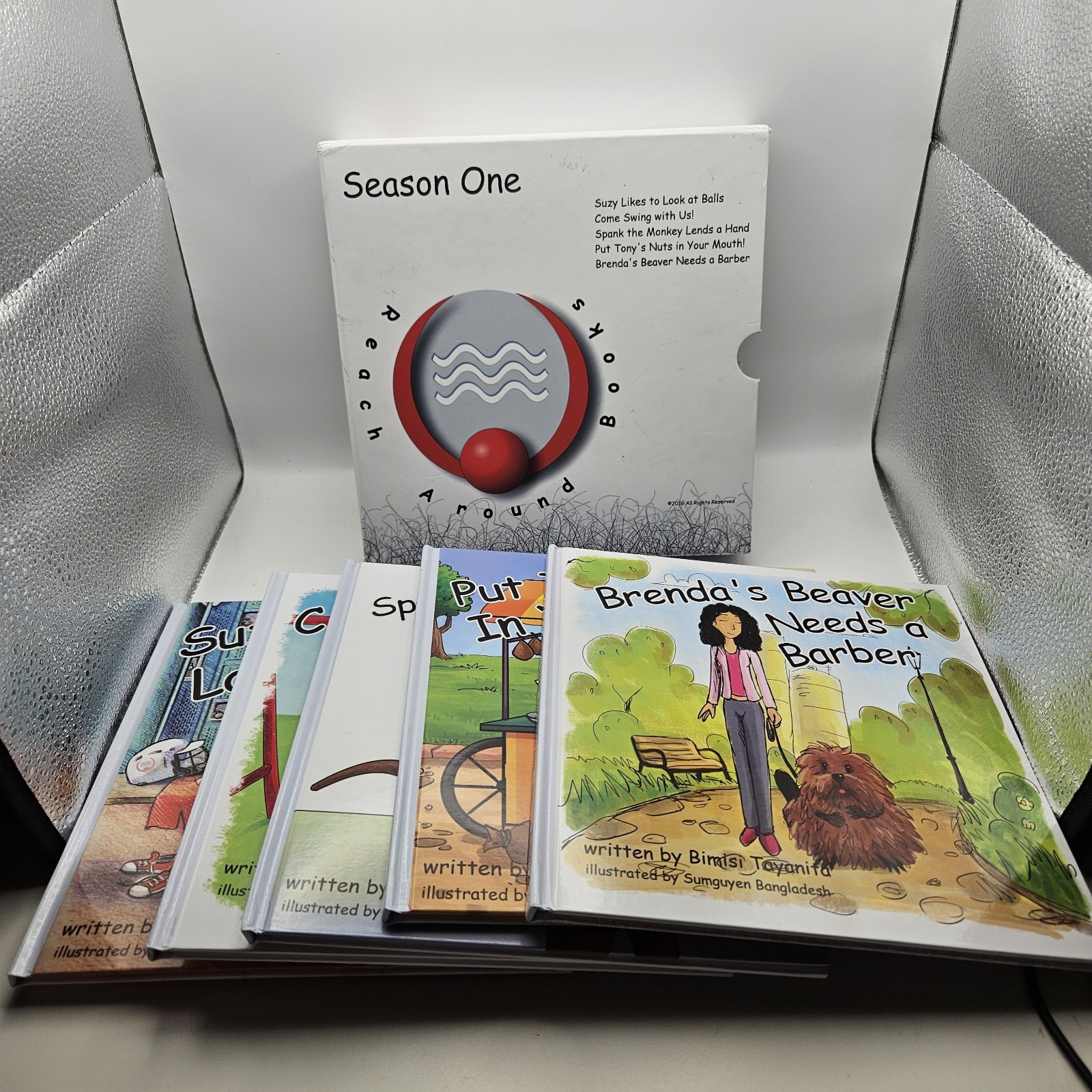 Reach Around Books: Season One Collector&rsquo;s Box, 5-book Set, Great Condition