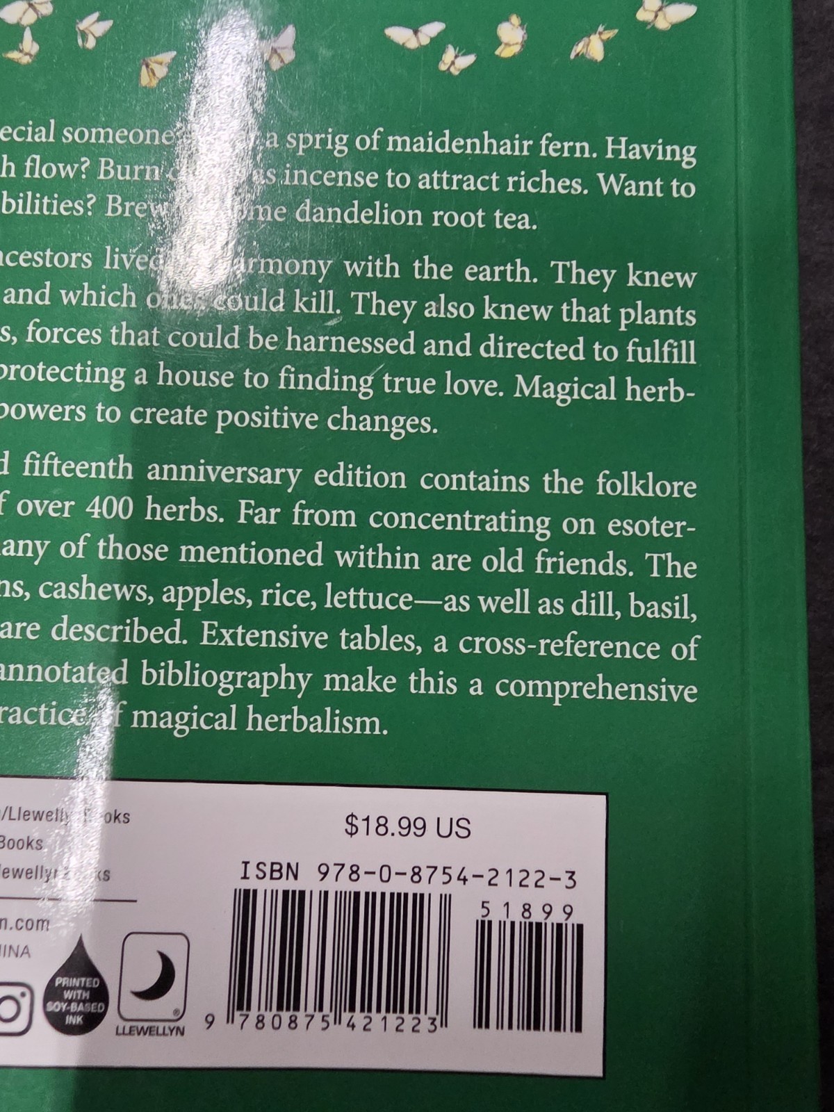 Cunningham&rsquo;s Encyclopedia of Magical Herbs (Llewellyn&rsquo;s Sourcebook Series)