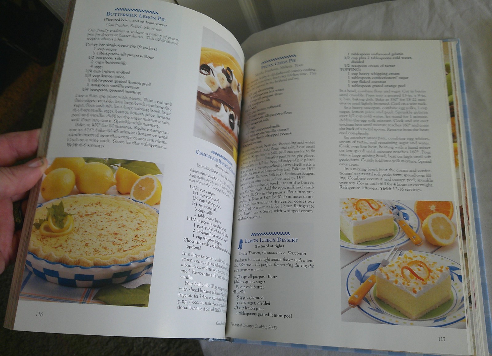 Best of Country Cooking, Cook Book&rsquo;s 2005 and 2006, 184 pages each