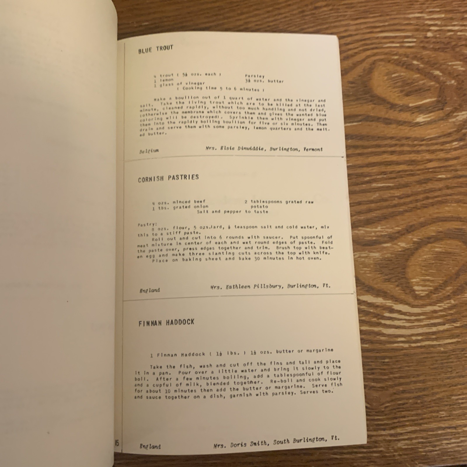 YWCA Vermont Overseas Wives Vintage INTL RECIPES Cookbook 1950&rsquo;s? 26 pages #E1