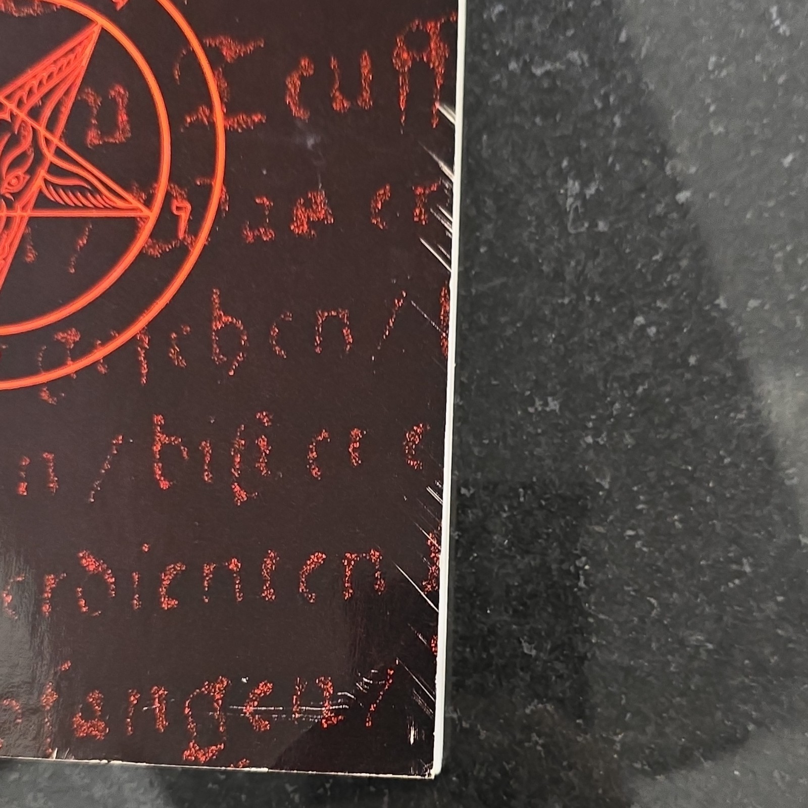 Anton Szandor LaVey – The Devil&rsquo;s Notebook – Feral House – 1992 Paperback
