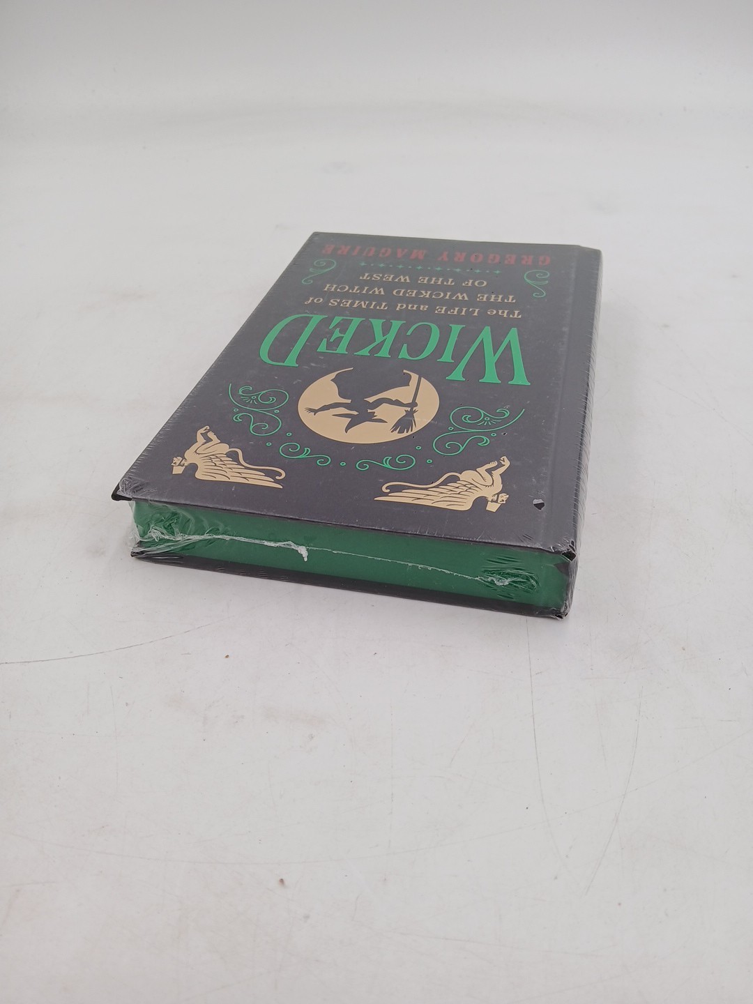 Wicked Collectors Edition Gregory Maguire Hardcover Sealed Sprayed Edges