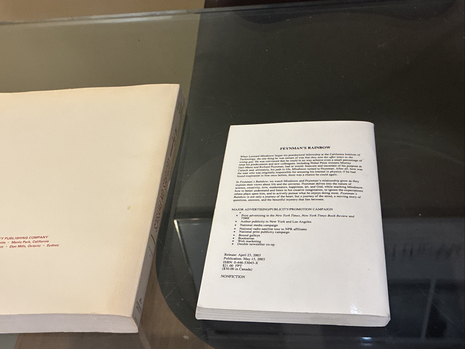 The Feynman Lectures On Physics SET Volumes 1 & 2 PLUS Feynman’s Rainbow *NICE*