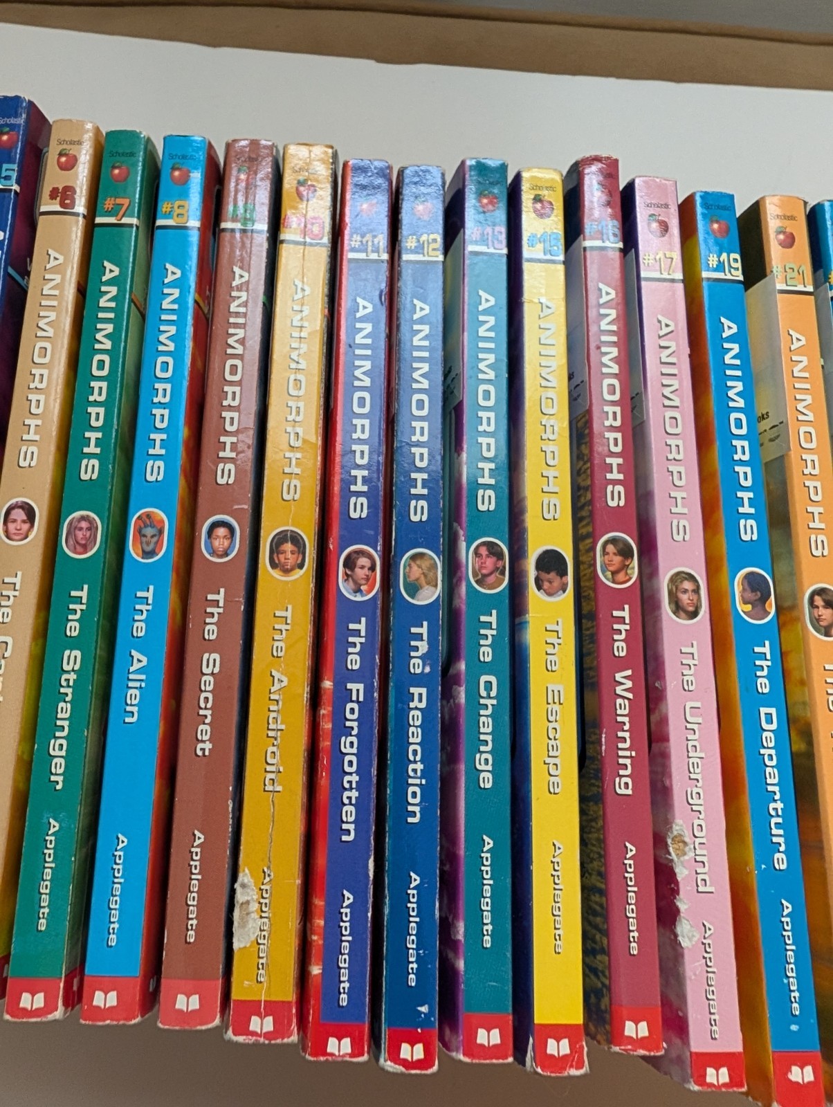Lot of 24 Animorphs Scholastic Paperback Books K.A. Applegate
