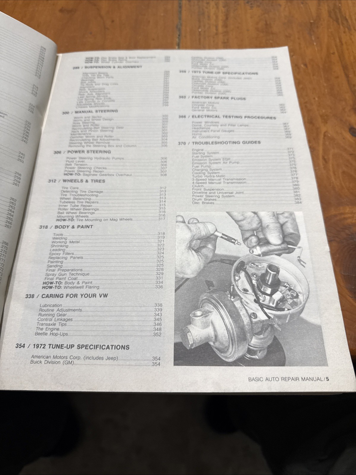 1973 Petersen&rsquo;s Basic Auto Repair Manual Book Custom Racing Hot Rod Library