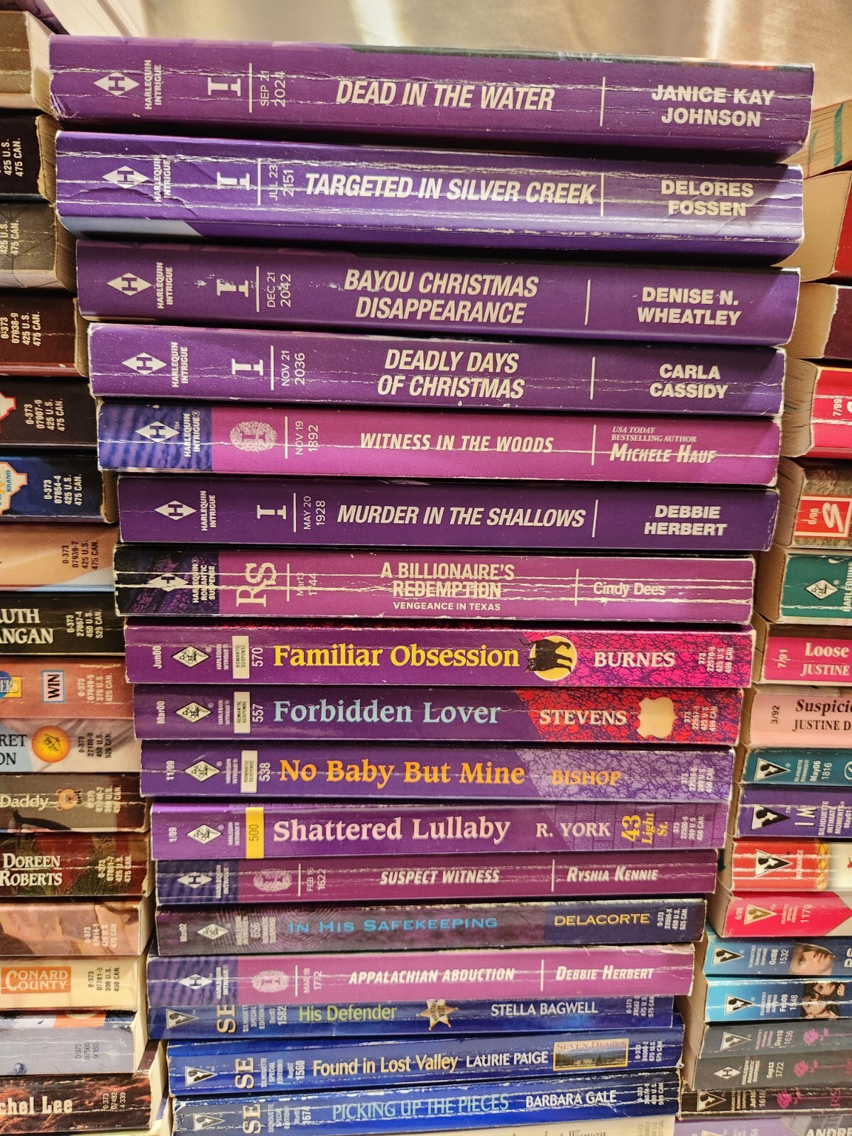 HUGE LOT OF 85 Random Harlequin Paperback Romance Novel&rsquo;s Vintage 80s 90s 2010s