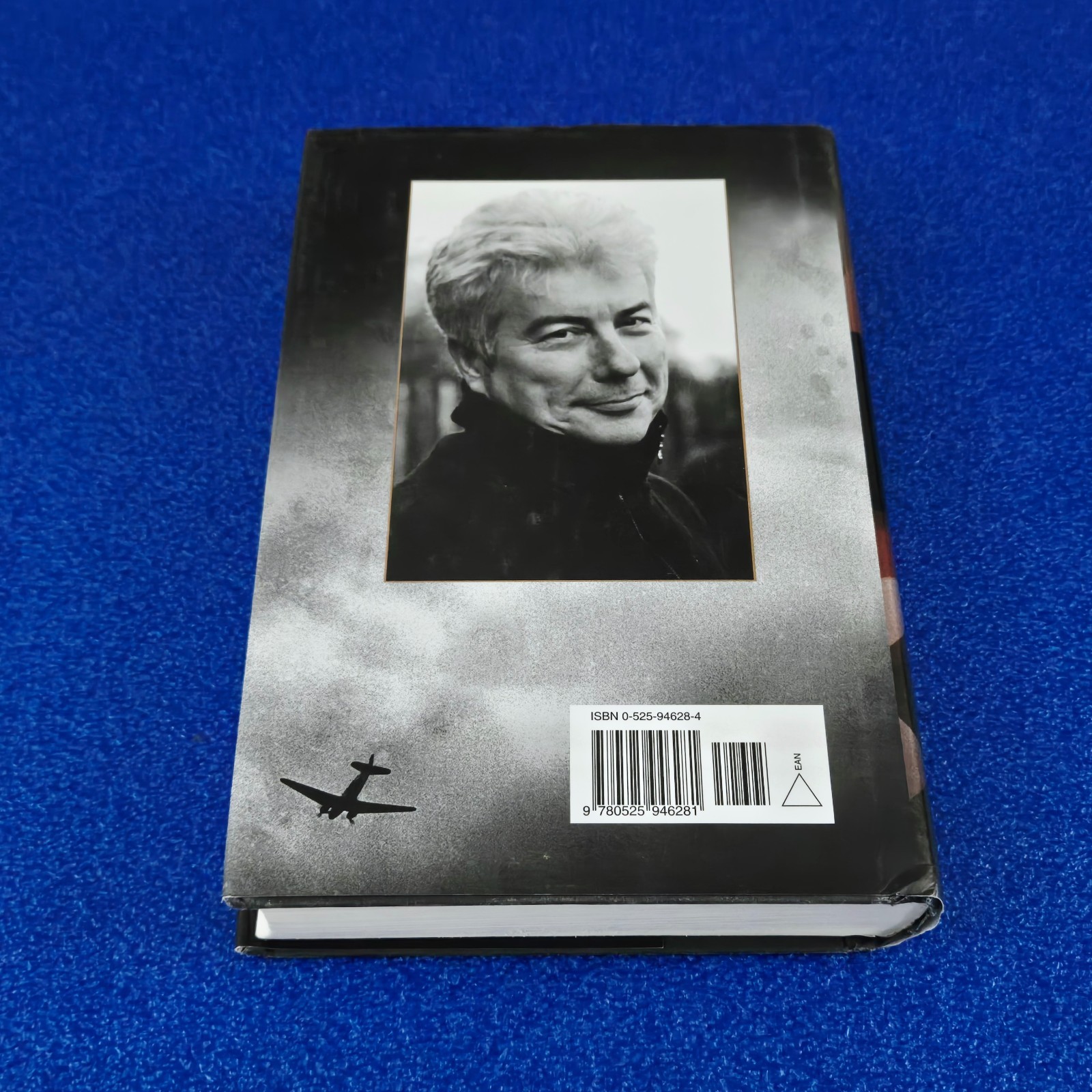 JACKDAWS: BY KEN FOLLET HARDCOVER BOOK SHIPS FREE