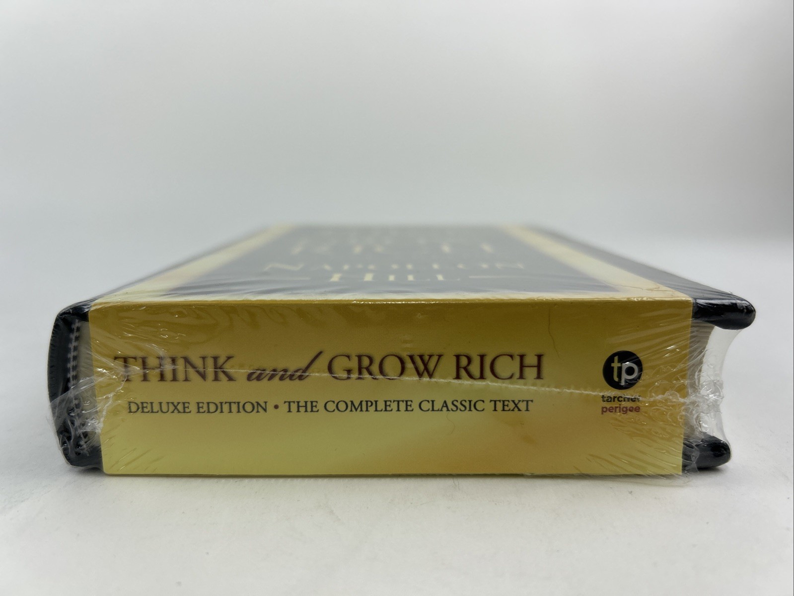 THINK AND GROW RICH by Napoleon Hill Vegan Leather Bound Deluxe Edition *Sealed*