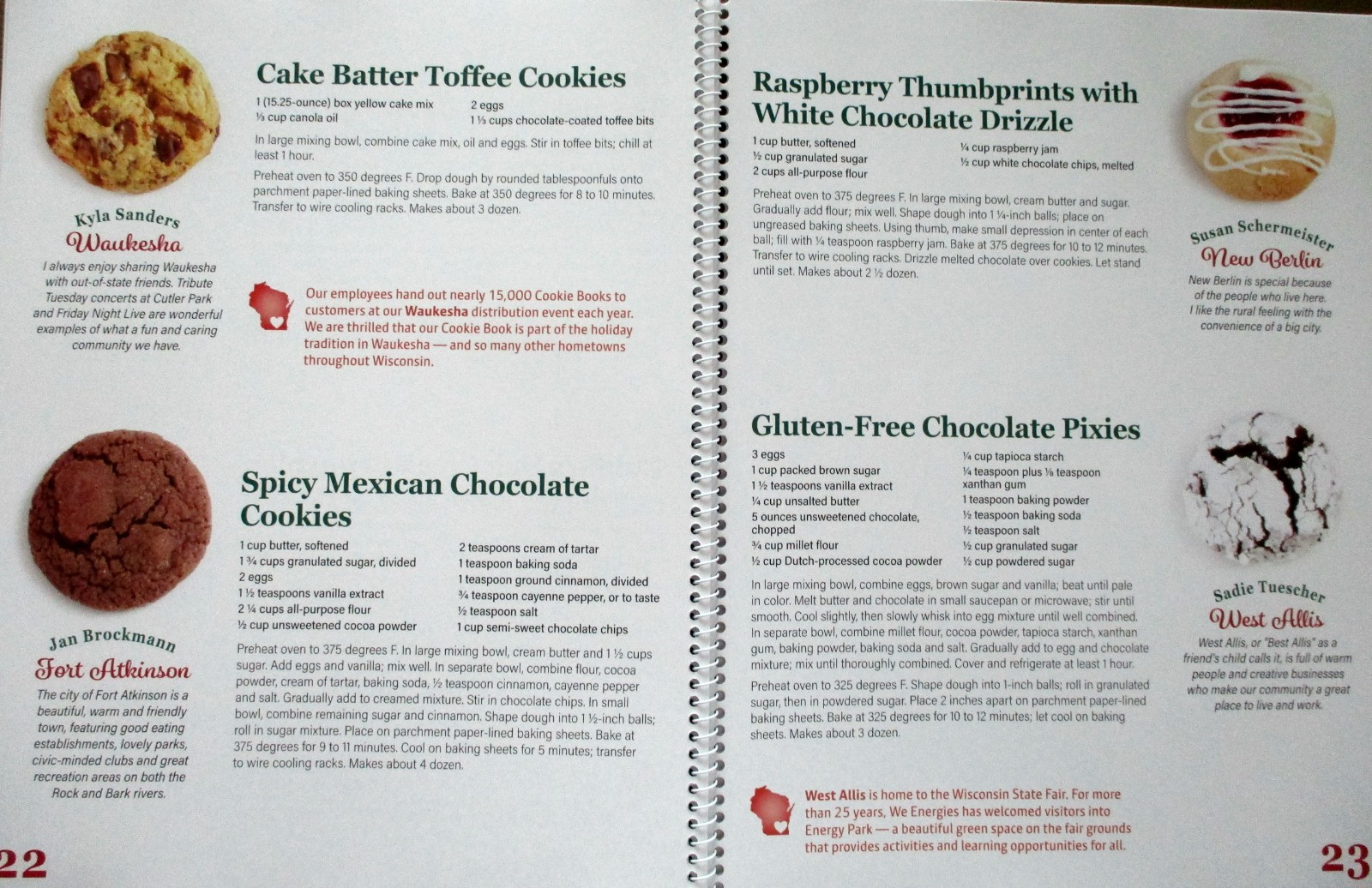 2022 WE ENERGIES CHRISTMAS COOKIE BOOK-HOMETOWN FAVORITES-Wisconsin Electric Co.