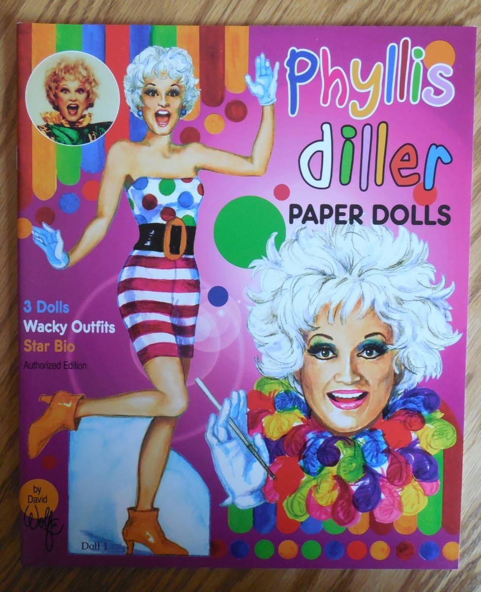 NEW/UNCUT 2009 David Wolfe « Phyllis Diller » Paper Dolls Book