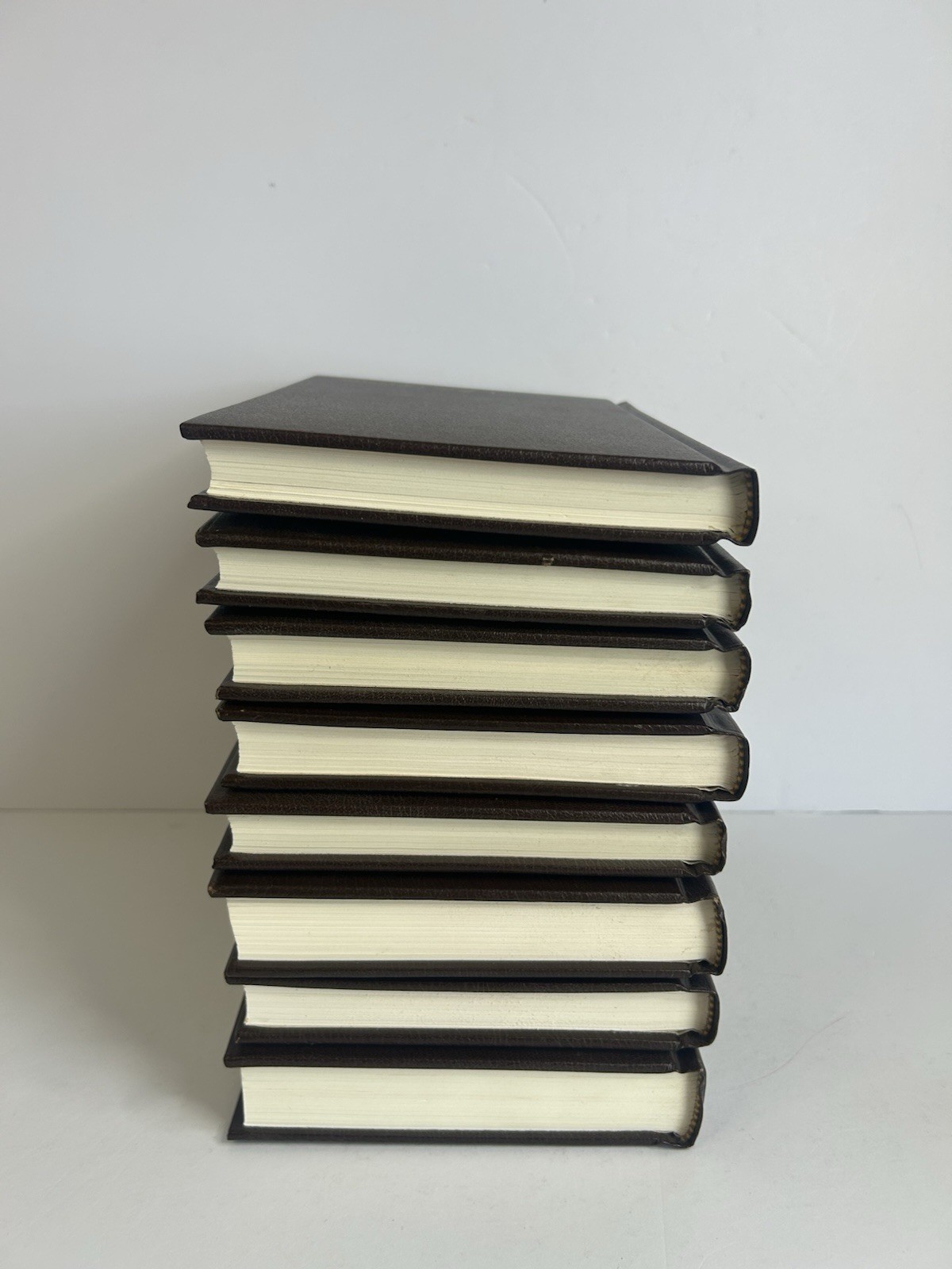Louis L&rsquo;Amour Leatherette Books- choose your title