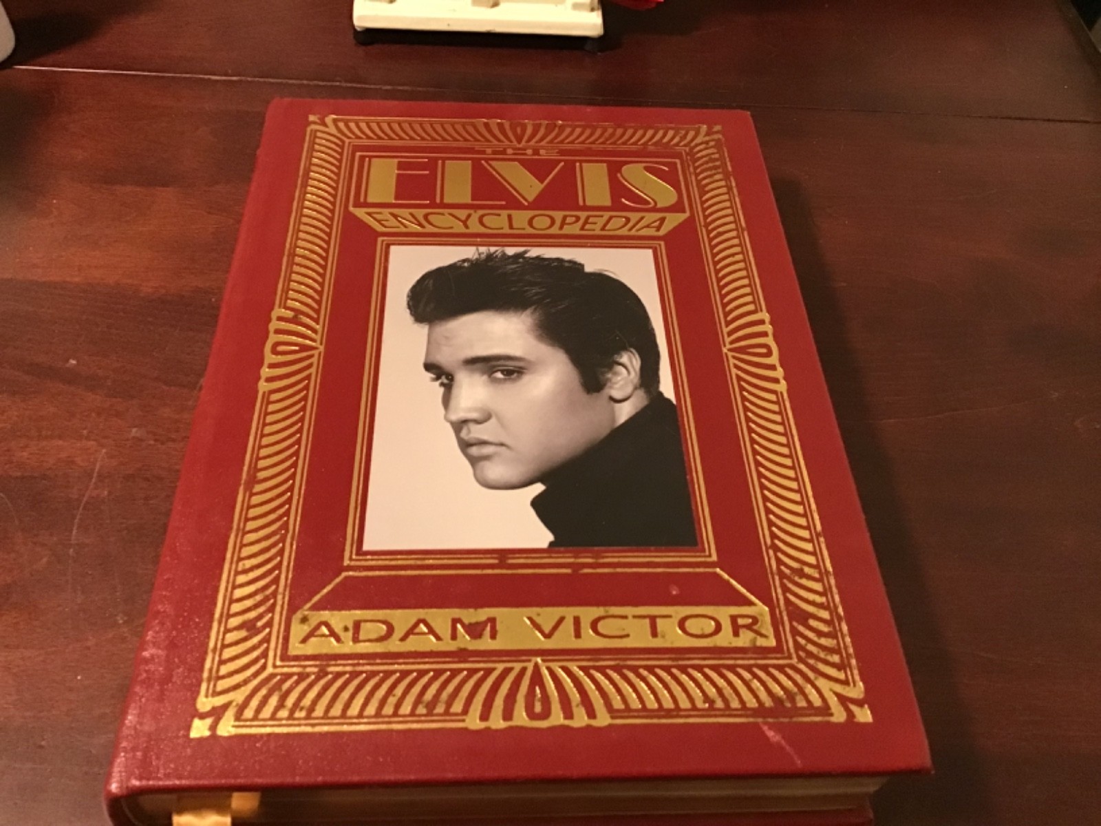 The Elvis Encyclopedia By Adam Victor