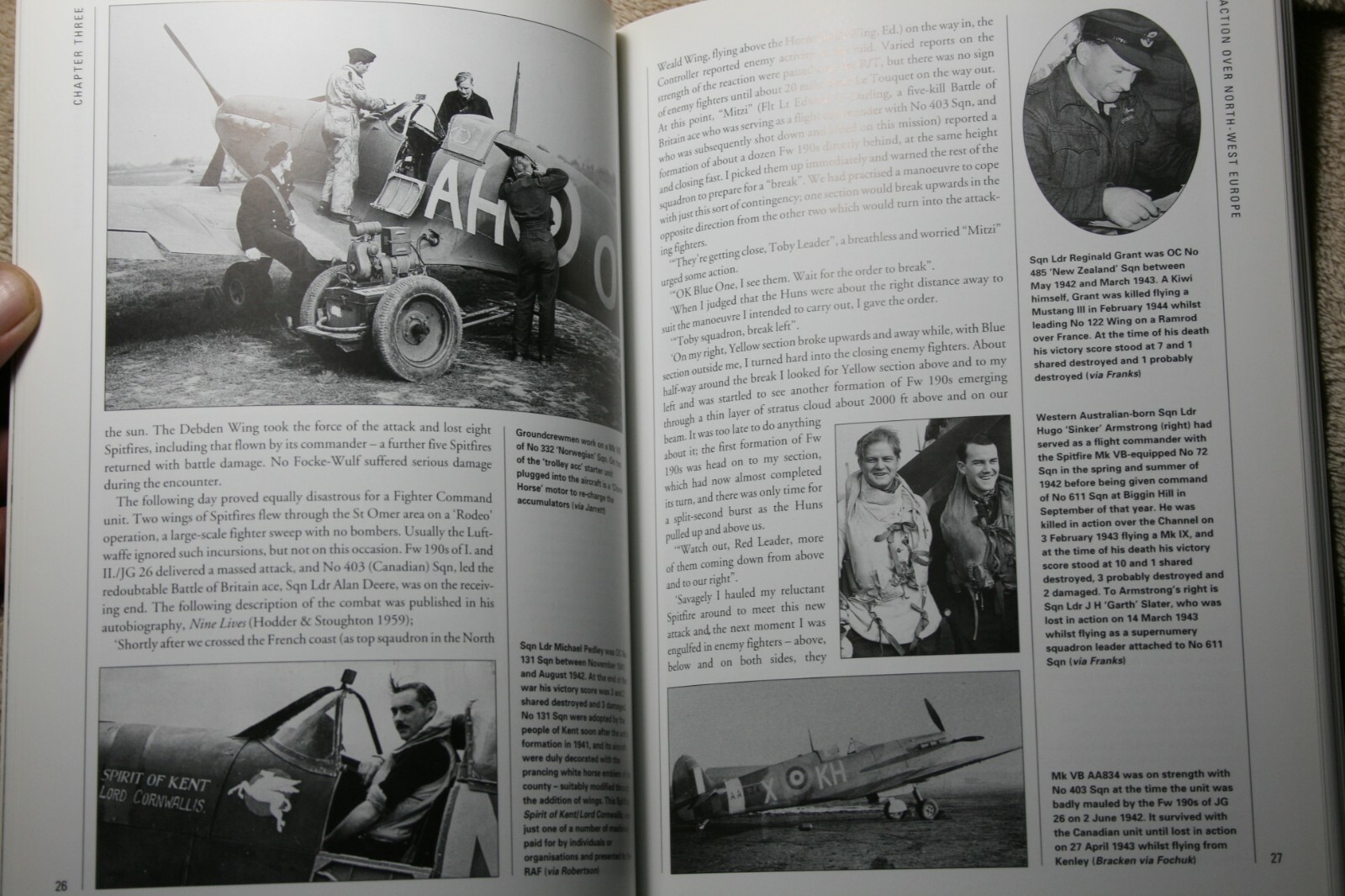 Spitfire Mark V Aces 1941-45 Osprey Publishing Aircraft of Aces Vol. 16 VGC