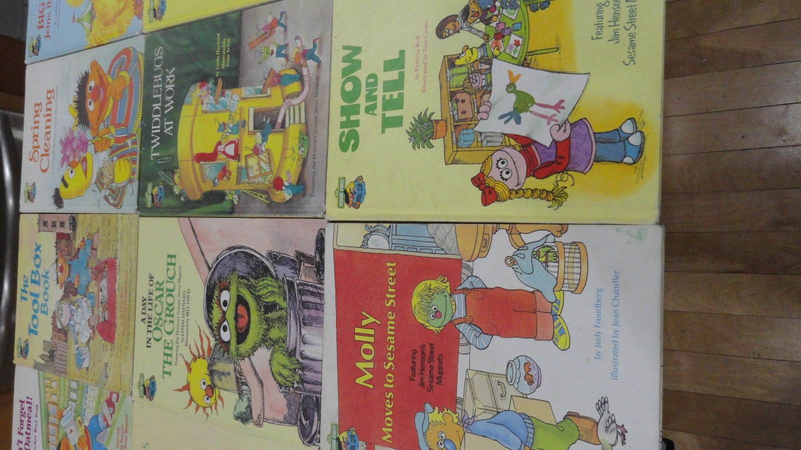 Sesame Street Book Club 1980&rsquo;s Set of 26 Books See Below for Titles & Condition