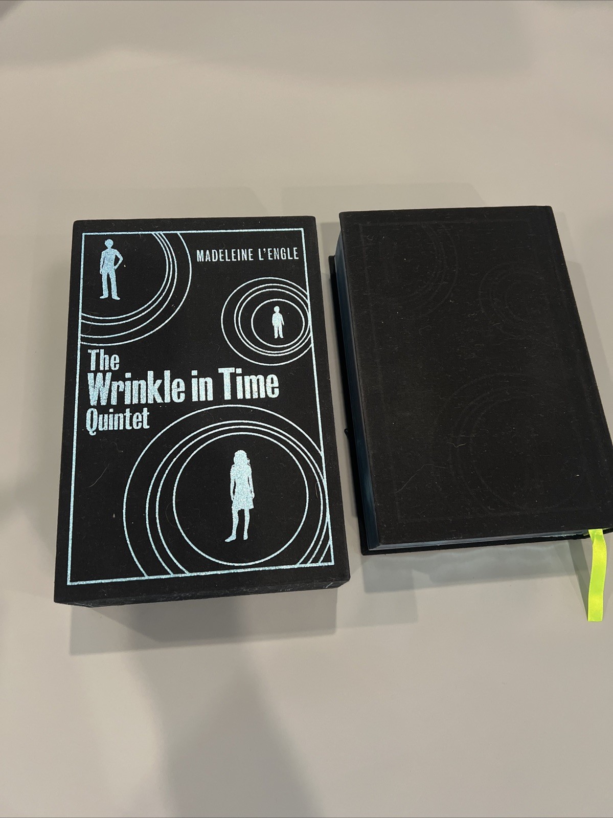 The Wrinkle in Time Quintet Slipcase Collector&rsquo;s Edition Hardcover FSG Press