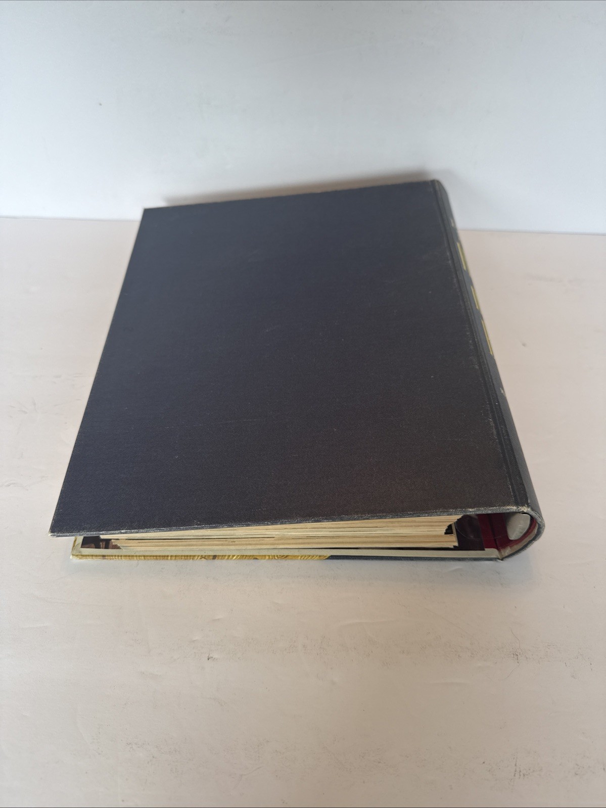Vintage Better Homes & Gardens Handyman&rsquo;s book 5 ring binder with 400 pages 1966