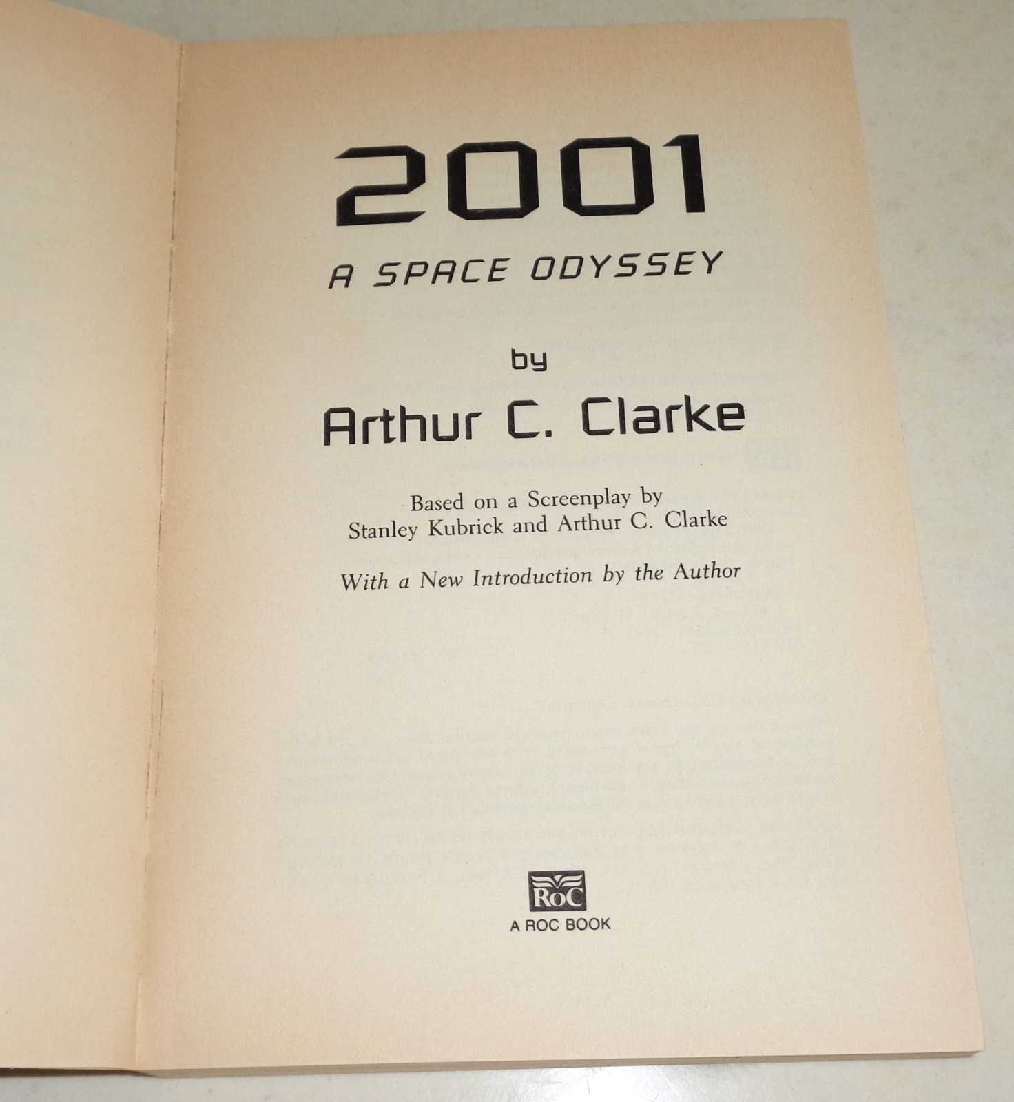 2001 A Space Odyssey by Arthur C. Clarke