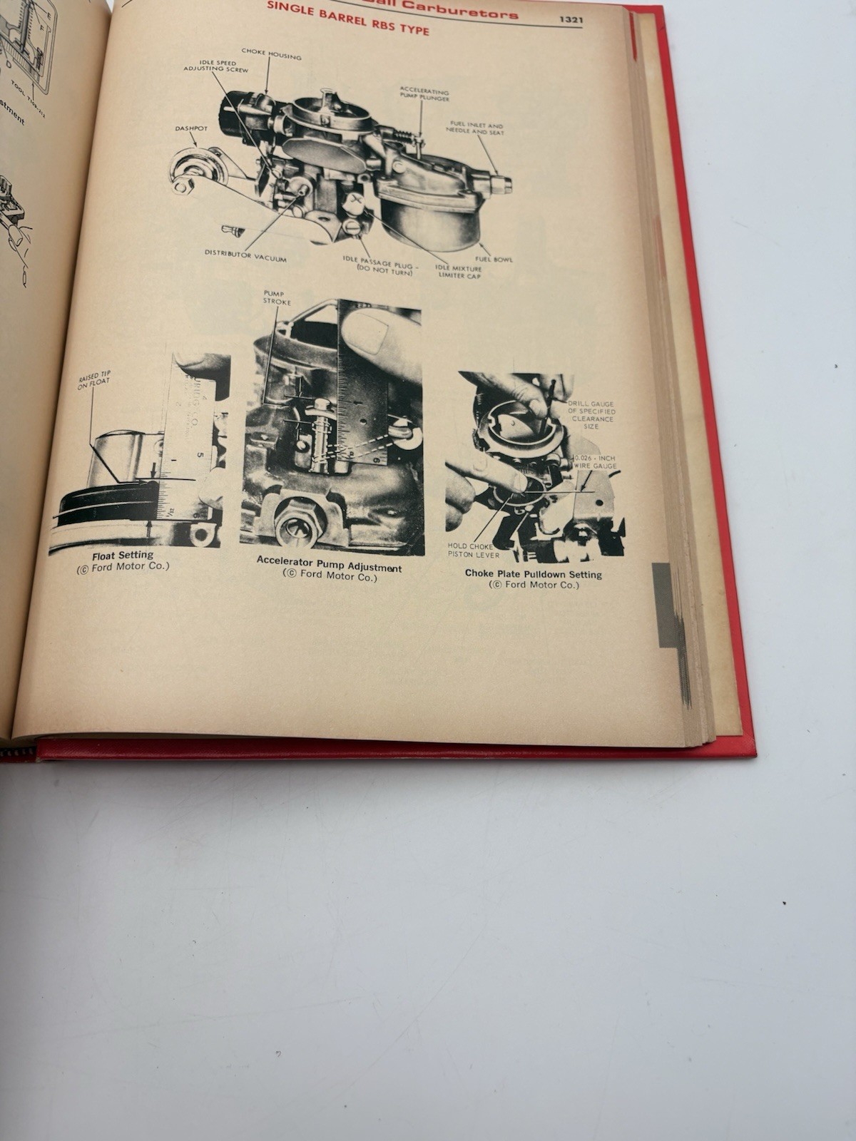 Chilton&rsquo;s Auto Repair Manual 1972 American Cars 1965-72 Illustrated