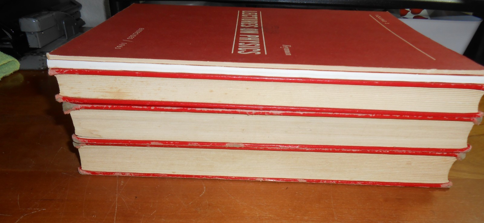 Feynman LECTURES ON PHYSICS Vol 1 2 3 + Vol 2 3 Exercises 1965 – 3HC 2TPB GC
