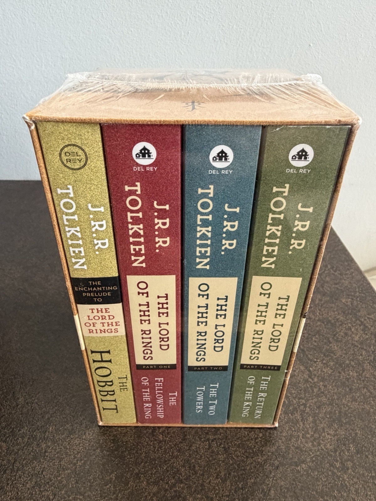 J.R.R. TOLKIEN 4 BOOK BOXED SET THE HOBBIT AND THE LORD OF RINGS LOTR DEL REY 🆕