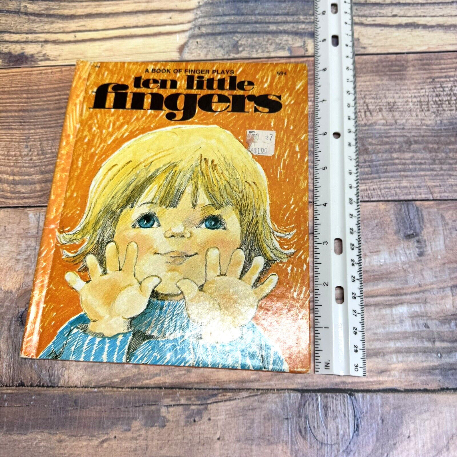 Vintage Ten Little Fingers a Book of Finger Plays Children&rsquo;s HC 1977