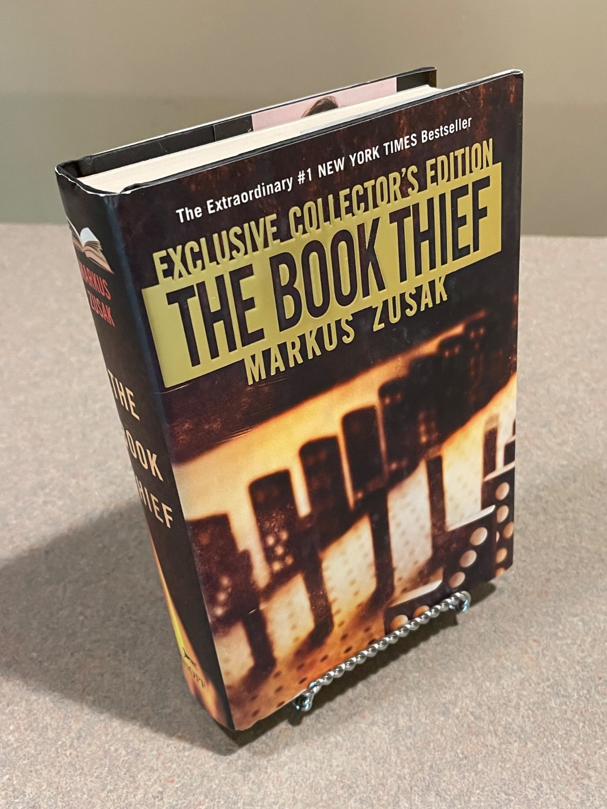 The Book Thief by Markus Zusak (Exclusive Collector&rsquo;s Edition 1st Printing HC)