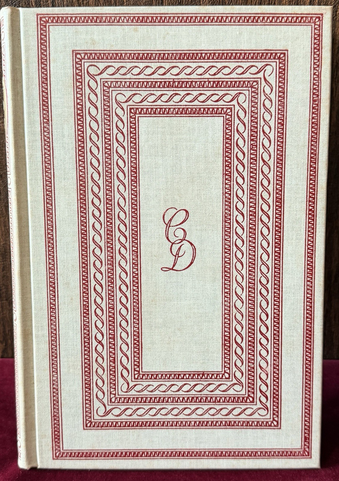 9 Heritage Press Illustrated Works of Charles Dickens Hardcover Books w/Slipcase