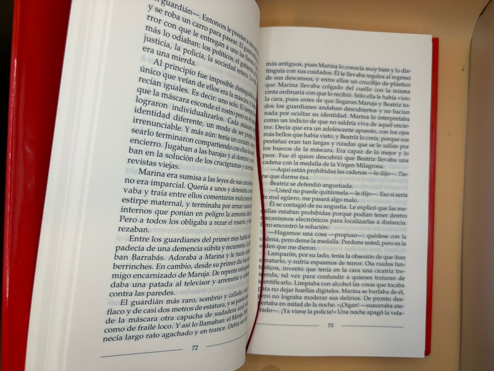 Noticia de un secuestro / Gabriel García Márquez / 1996 Hardcover / Mondadori