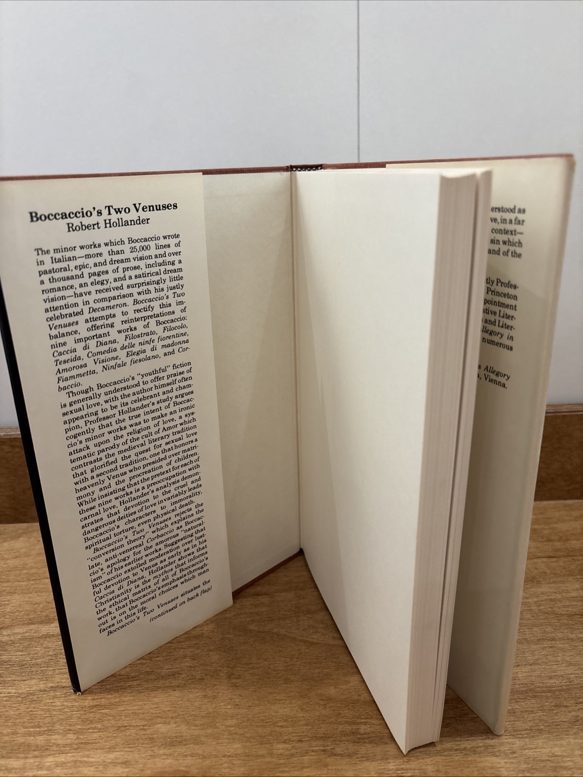 BOCCACCIO&rsquo;S TWO VENUSES By Robert Hollander – Hardcover *Excellent Condition*